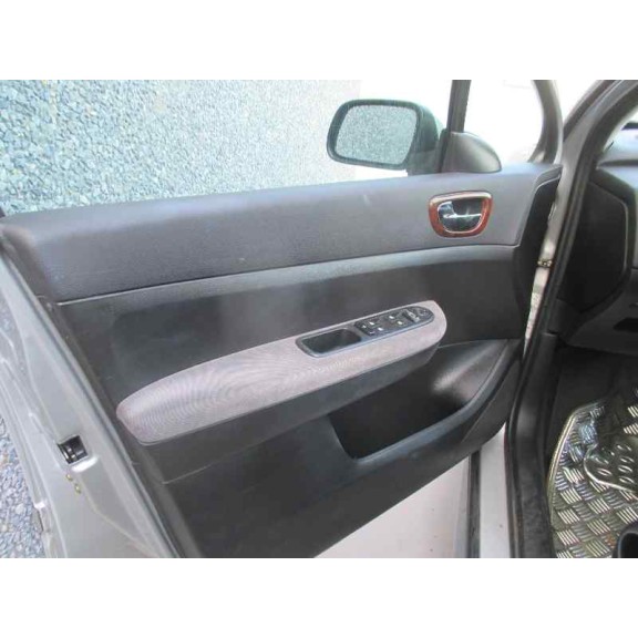 peugeot 307 (s1) del año 2001