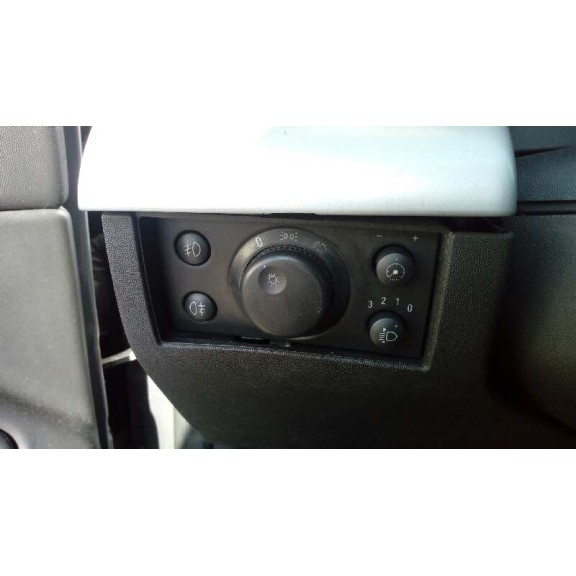 opel vectra c berlina del año 2005