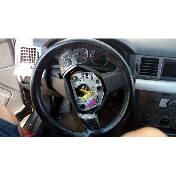 opel vectra c berlina del año 2005