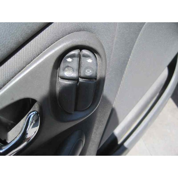 ford mondeo berlina (gd) del año 2000