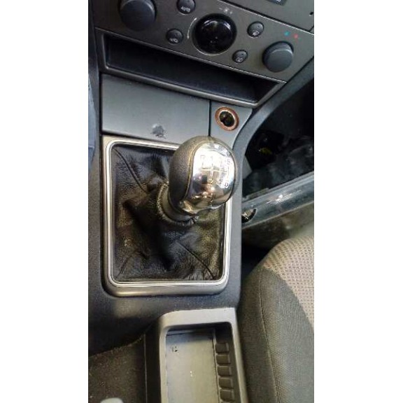 opel vectra c berlina del año 2005