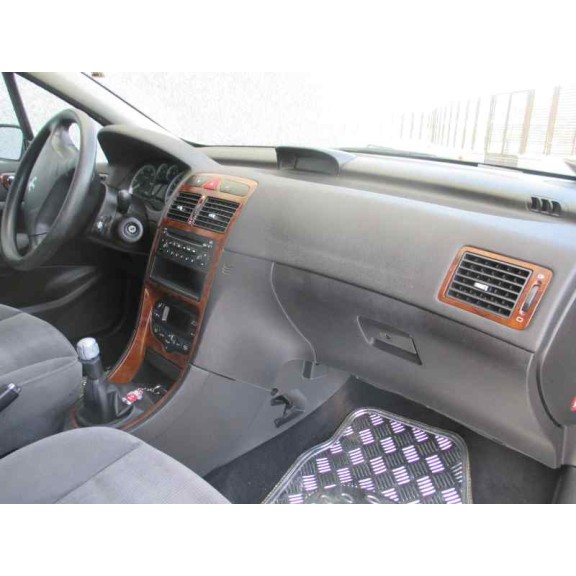 peugeot 307 (s1) del año 2001