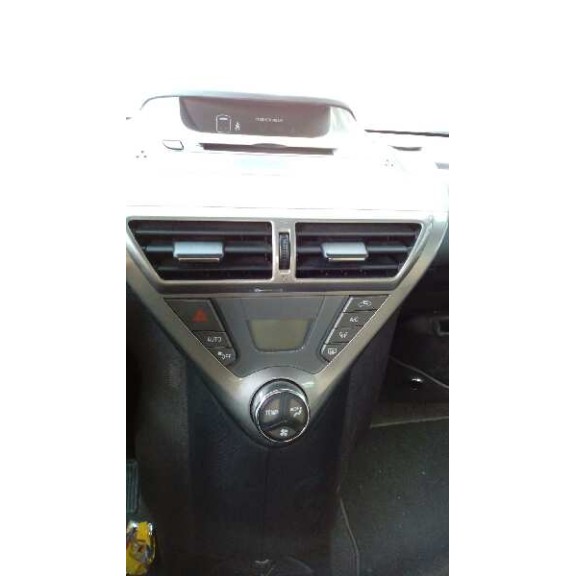 toyota iq del año 2009