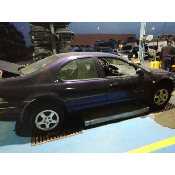chrysler stratus berlina (ja) del año 2000