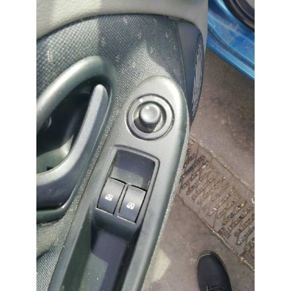 renault clio ii fase ii (b/cb0) del año 2003