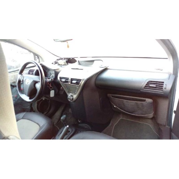 toyota iq del año 2009