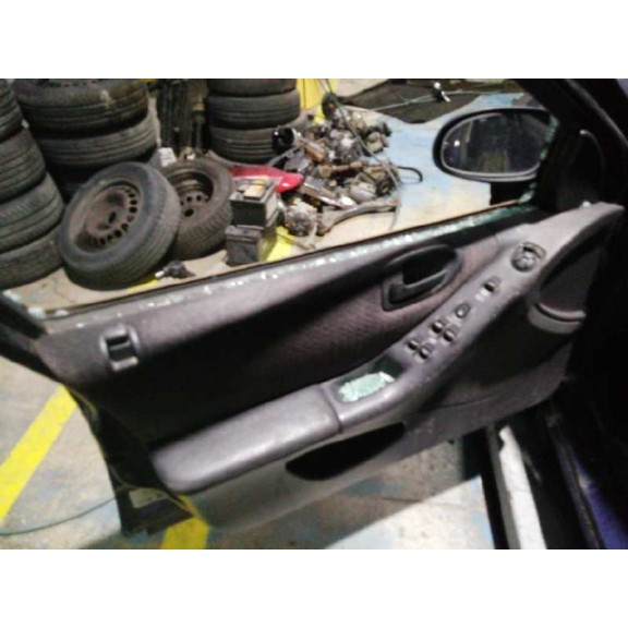 chrysler stratus berlina (ja) del año 2000