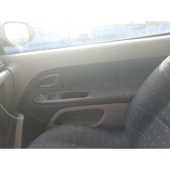 renault clio ii fase ii (b/cb0) del año 2003