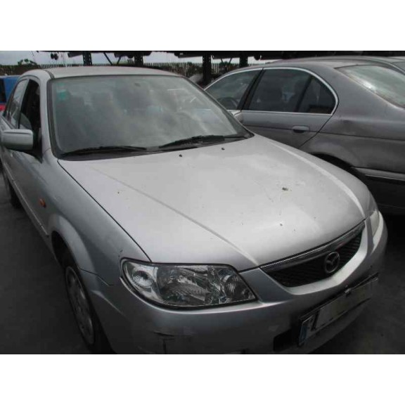mazda 323 berl. f/s (bj) del año 2001