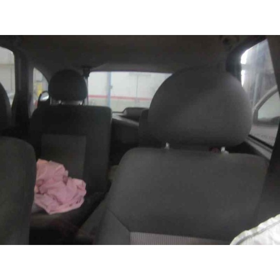 opel meriva del año 2005