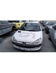 peugeot 206 berlina del año 2004