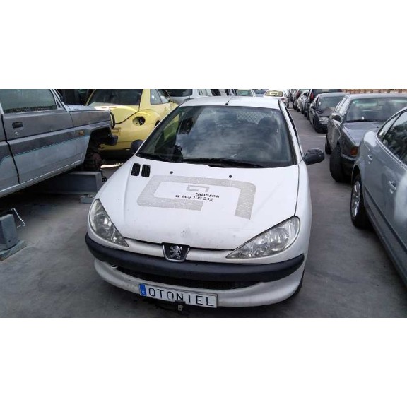peugeot 206 berlina del año 2004