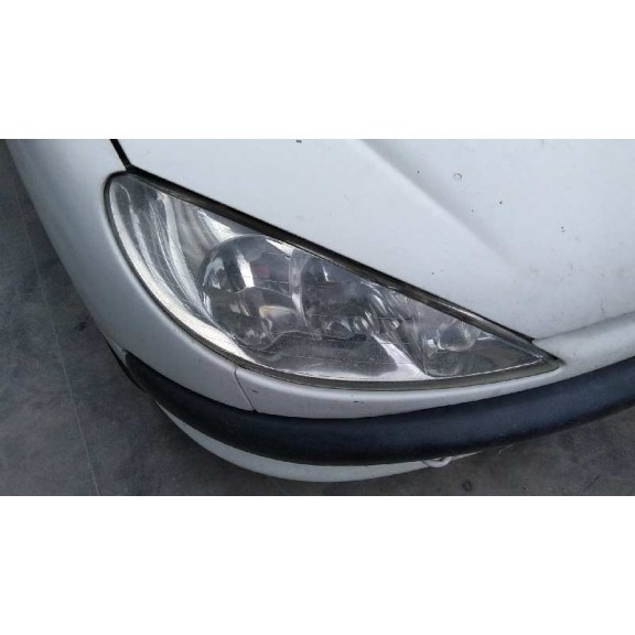 peugeot 206 berlina del año 2004