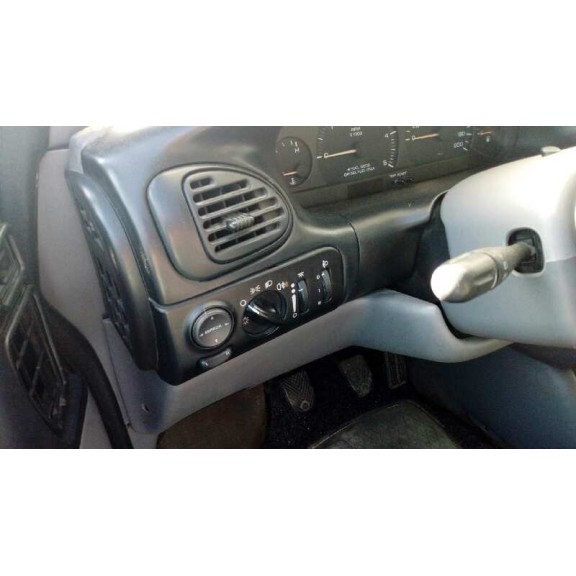 chrysler voyager (gs) del año 1998