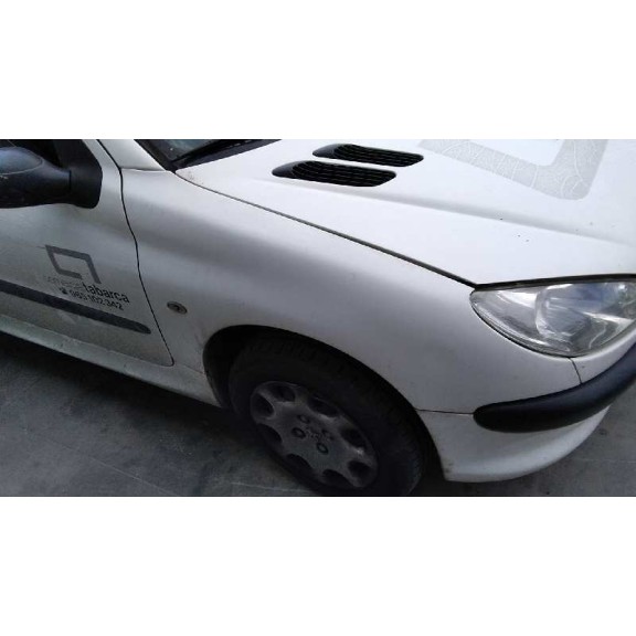 peugeot 206 berlina del año 2004