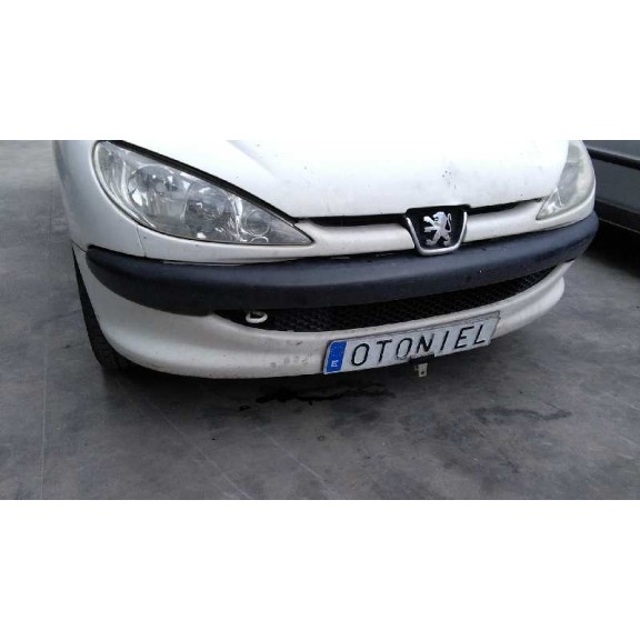 peugeot 206 berlina del año 2004
