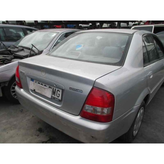 mazda 323 berl. f/s (bj) del año 2001
