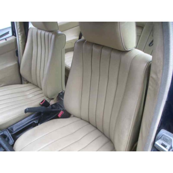 mercedes-benz clase c (w201) berlina del año 1988