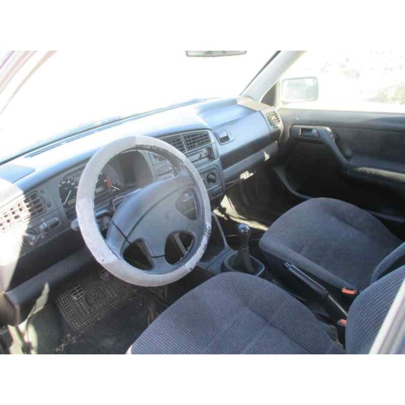 volkswagen golf iii berlina (1h1) del año 1996