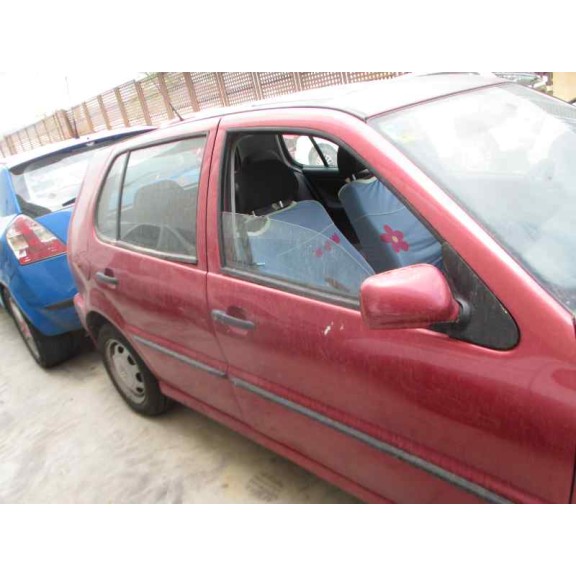 volkswagen polo berlina (6n1) del año 1997