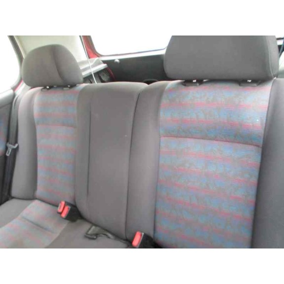 volkswagen polo berlina (6n1) del año 1997