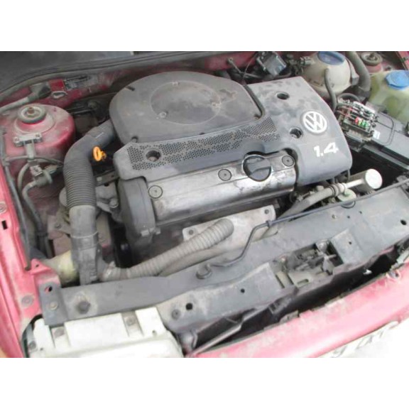 volkswagen polo berlina (6n1) del año 1997