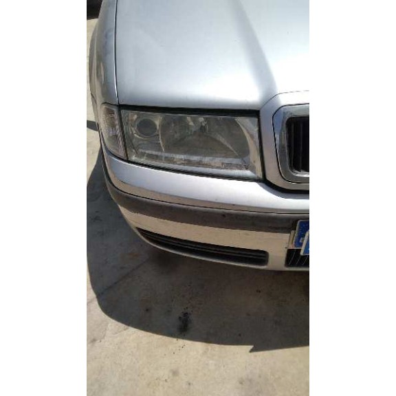 skoda octavia berlina (1u2) del año 2002