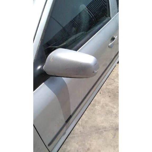 skoda octavia berlina (1u2) del año 2002