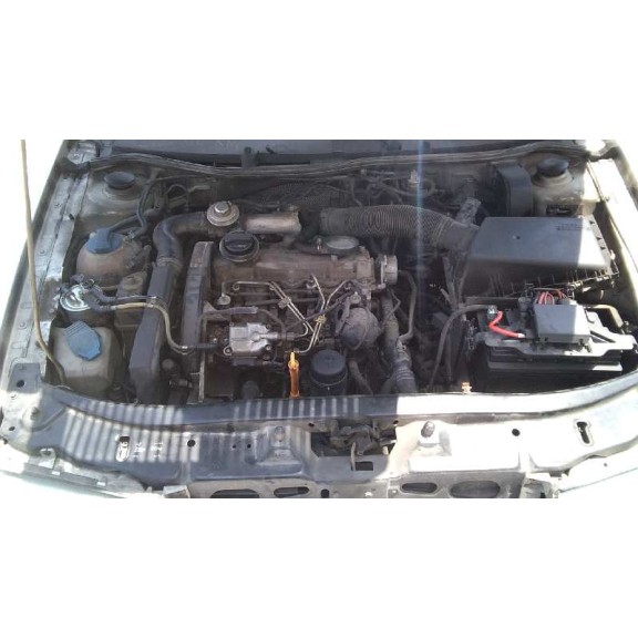 skoda octavia berlina (1u2) del año 2002