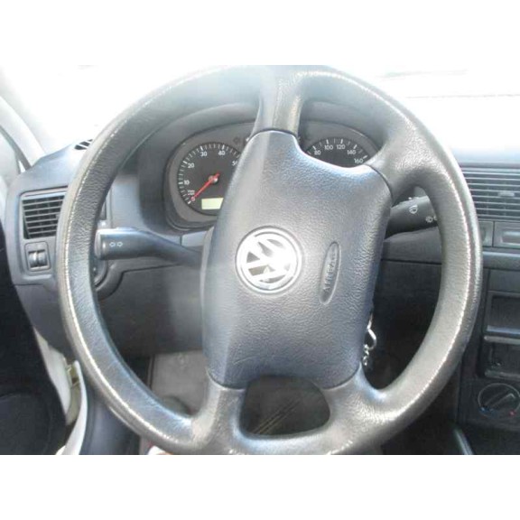 volkswagen golf iv berlina (1j1) del año 1999