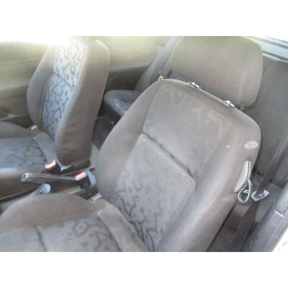 volkswagen golf iv berlina (1j1) del año 1999