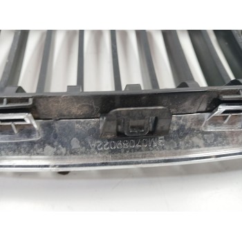 Recambio de rejilla delantera para bmw 1 (f20) 118 d referencia OEM IAM BM07089022A  
