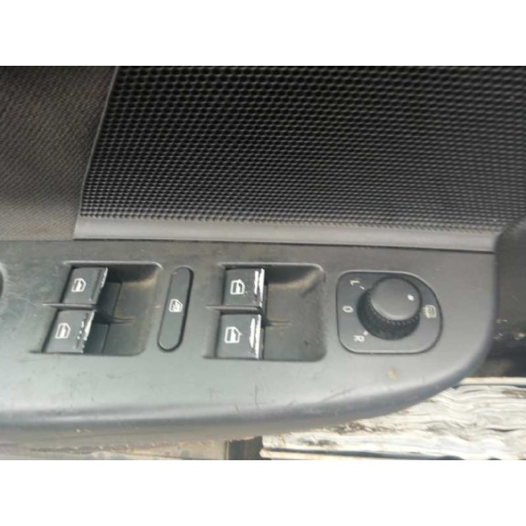 volkswagen golf v berlina (1k1) del año 2006