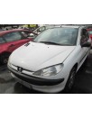 peugeot 206 berlina del año 2001