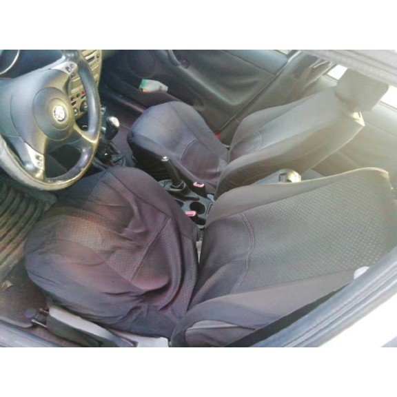 alfa romeo 147 (190) del año 2003