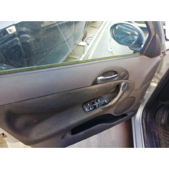 alfa romeo 147 (190) del año 2003