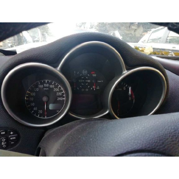 alfa romeo 147 (190) del año 2003