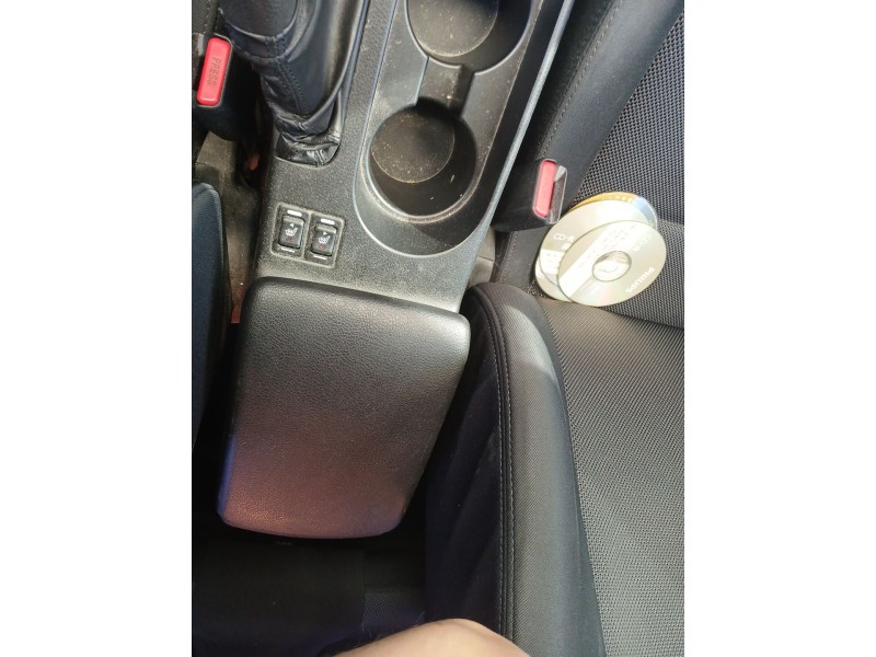 Recambio de apoyabrazos central para subaru impreza hatchback (gr, gh, g3) 2.0 d awd referencia OEM IAM   