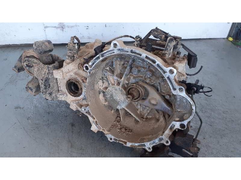 Recambio de caja cambios para kia cee´d 1.6 crdi cat referencia OEM IAM  6V 