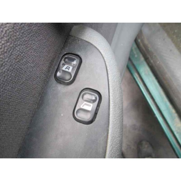 peugeot 806 del año 2000