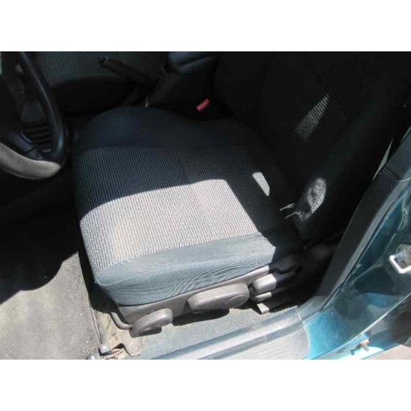 mazda 323 berlina c/f/s (ba) del año 1997