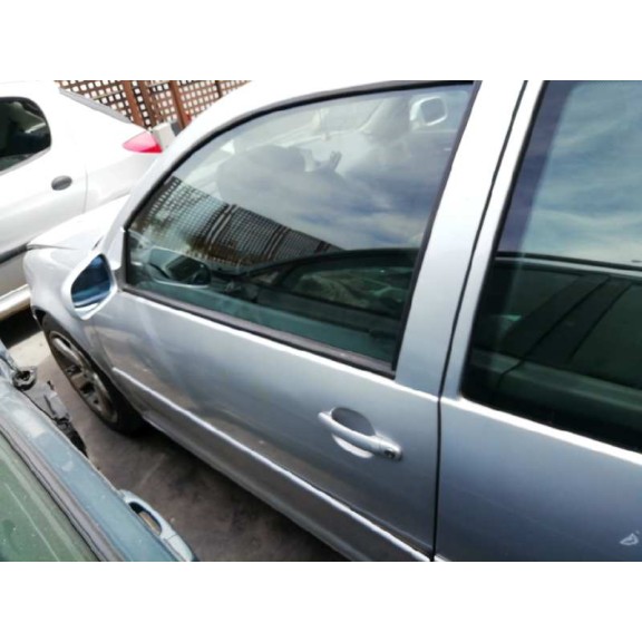 volkswagen golf iv berlina (1j1) del año 2000