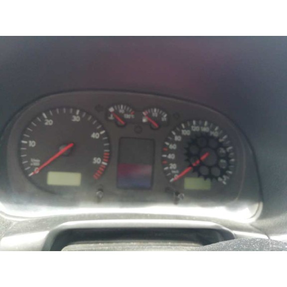 volkswagen golf iv berlina (1j1) del año 2000