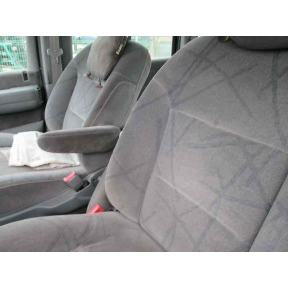 peugeot 806 del año 2000