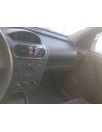 opel corsa c del año 2001