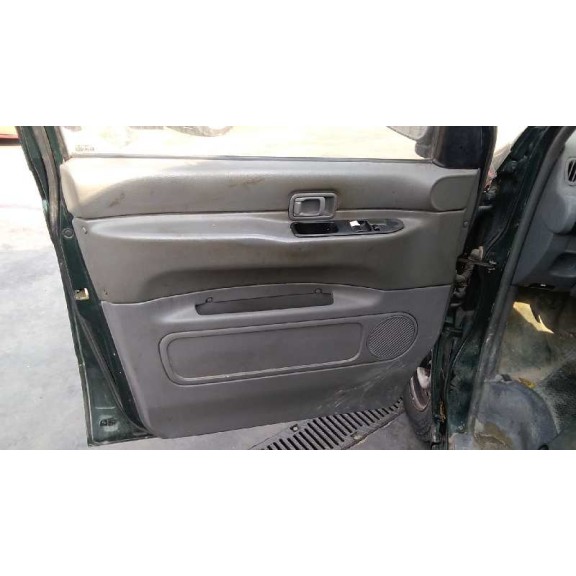 nissan vanette cargo del año 2000