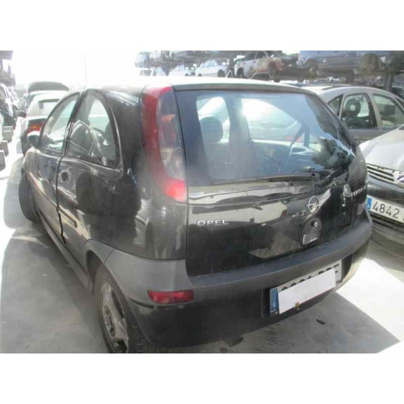 opel corsa c del año 2000