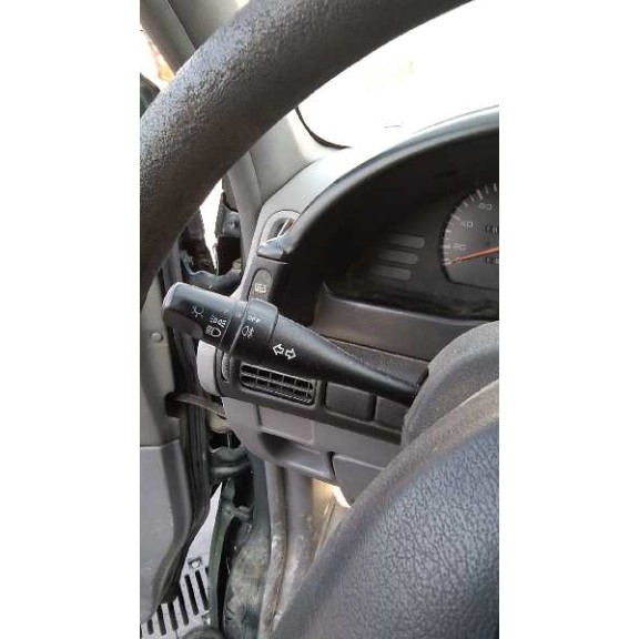 nissan vanette cargo del año 2000