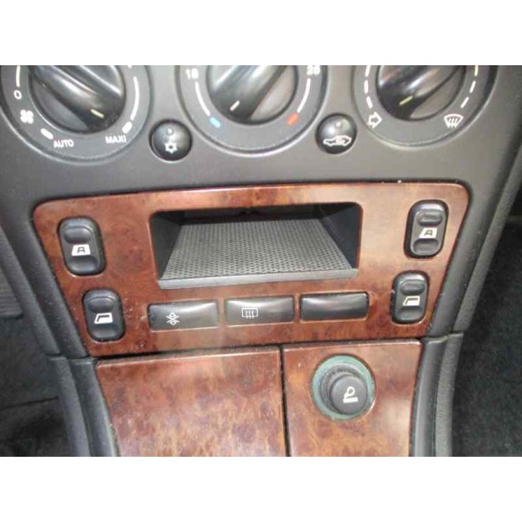 citroën xsara berlina del año 2001