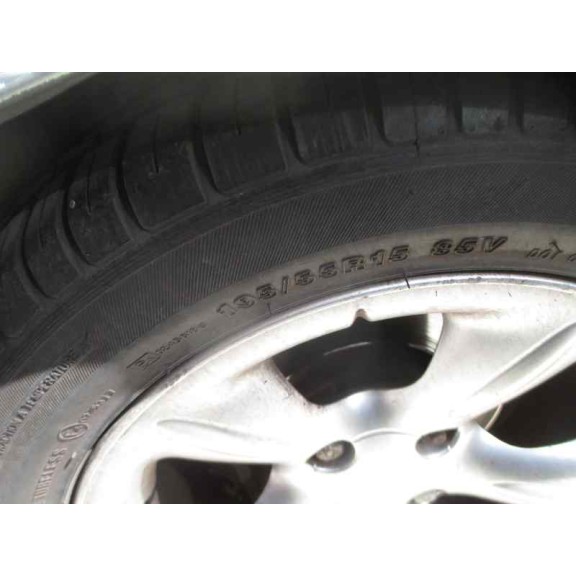 citroën xsara berlina del año 2001